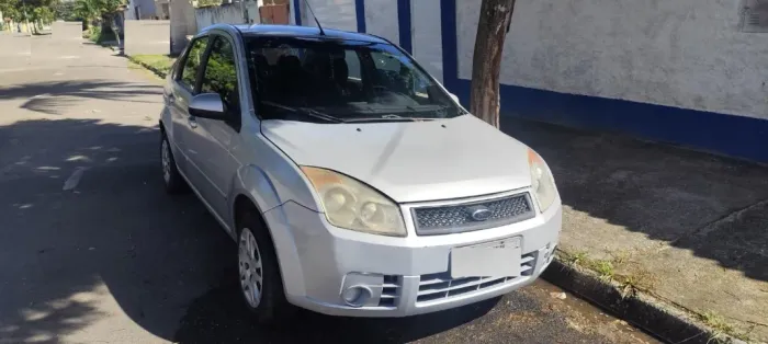 Ford Fiesta Sedan 1.0 8V Flex 4P 2008