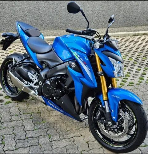SUZUKI GSX-S 1000 ABS - 2017 COM 4.000 KM! ÚNICO DONO! TODA ORIGINAL! SEM DETALHES, NOVA!!