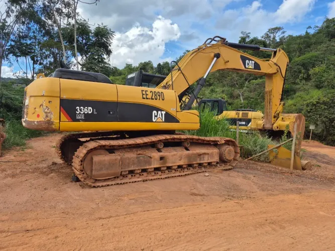 ESCAVADEIRA CATERPILLAR 336D L ME - 2012 | MÁQUINA DIFERENCIADA