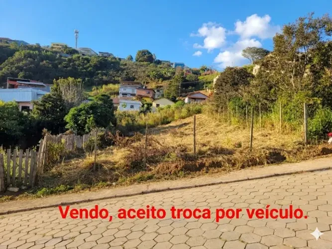 Lote 238 m2