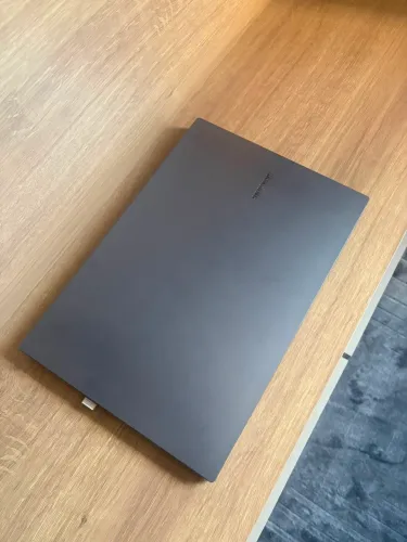 Notebook Samsung Book I5