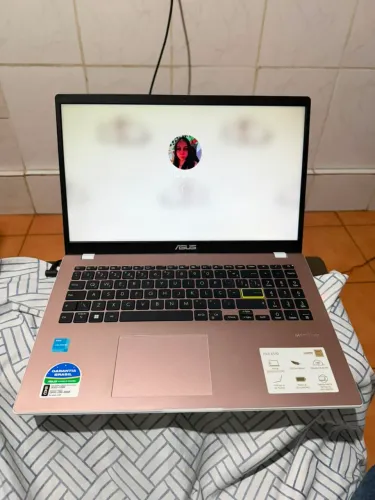 notebook Asus vivobook 15 rose pink