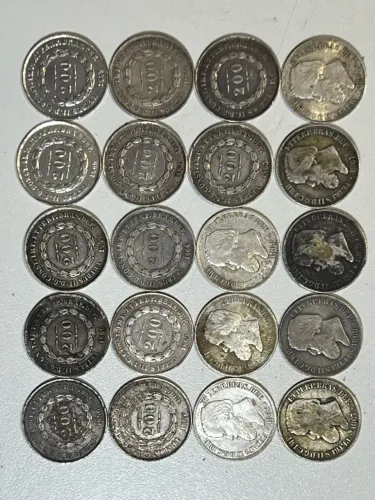 20 moedas do império de prata