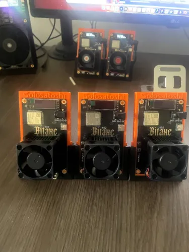 Bitaxe 602 Nova - Original Importada dos EUA