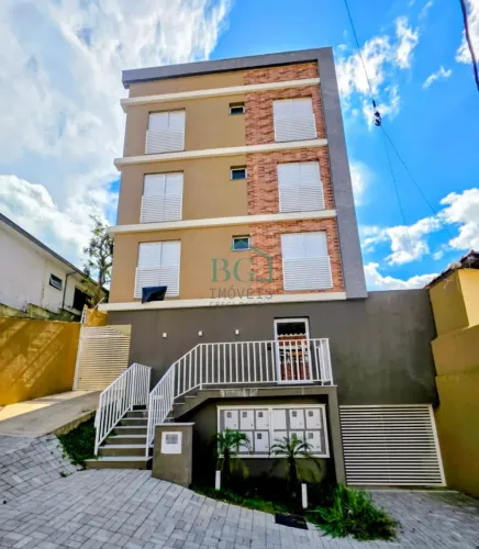 Excelente apartamento de 62m² á venda a poucos minutos do Centro de Poços de Caldas MG.