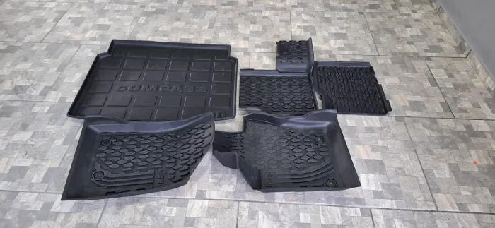 Tapete para Jeep Renegade