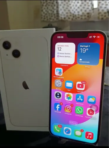 iPhone 13