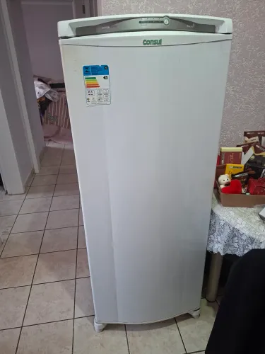 Vendo Geladeira Consul