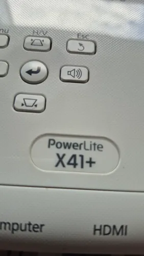 Vendo peojetor x41