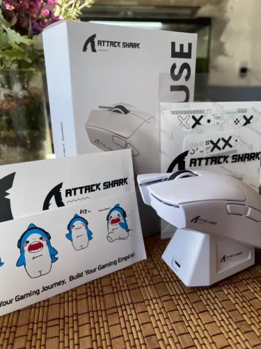 Mouse Gamer Attack Shark X11 + Dock