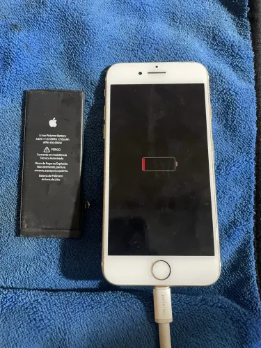 Iphone 7 para retirada de peças - No estado
