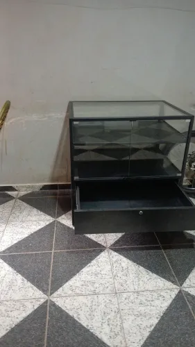 Vitrine Expositor Com Vidros 