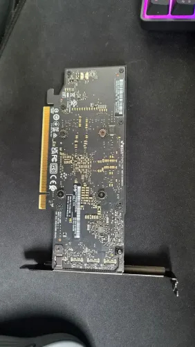 Placa de Video Quadro RTX A1000, 8GB, GDDR6, 128-bit