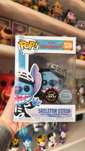 Funko Pop! Stitch Skeleton Disney CHASE GLOW #1234 !!! *SEM BASE*