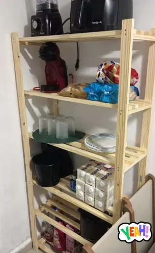 Estante para cozinha! Móveis de madeira ripas de pinus. 
