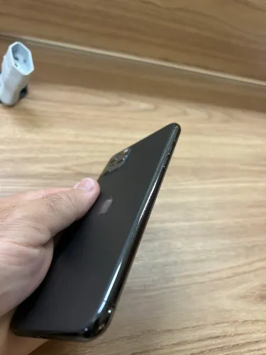 IPHONE 11 PRO MAX 256 USADO 75%bat