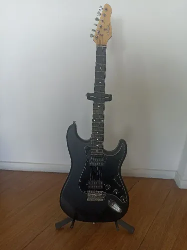 Guitarra Giannini Standard Series