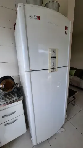 Vendo geladeira usada, marca Brastemp dúplex em bom estado