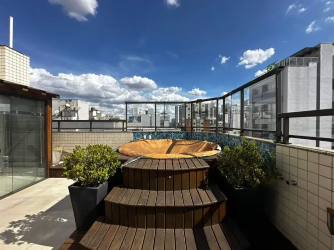 Cobertura residencial de 250 m² com 4 quartos no Centro de Divinópolis