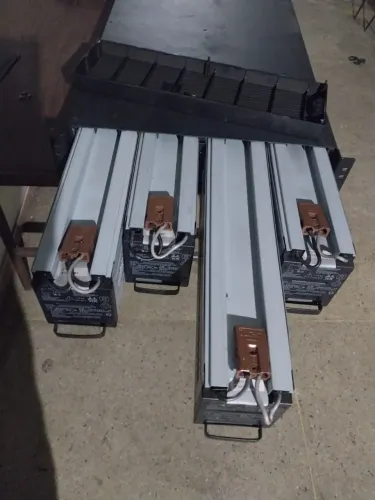 Banco de Bateria APC seminovo (sem bateria) - Surt192xlbp