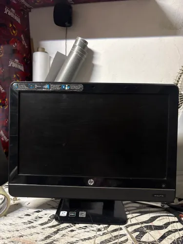 Pc hp 512g de memória 3g de ram omni 100