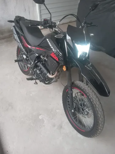 Shi 175 s fi $ 13500 divido em até 18 vezes no cartão