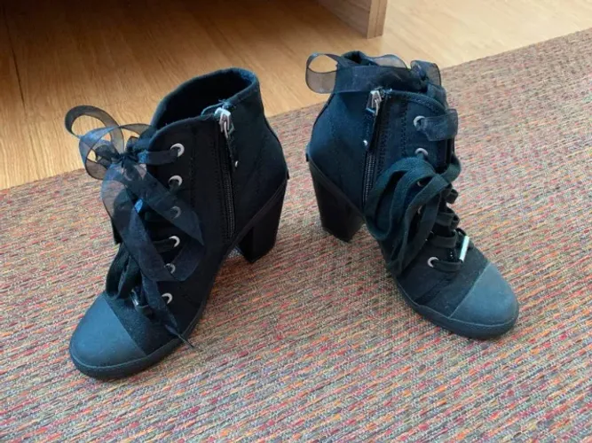 Botas DKNY