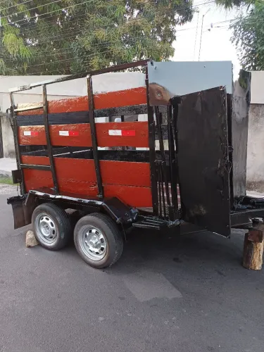 Reboque Dois eixos emplacado