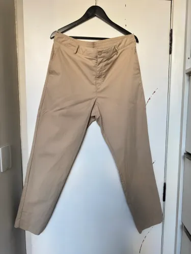 Calça New Balance Bege