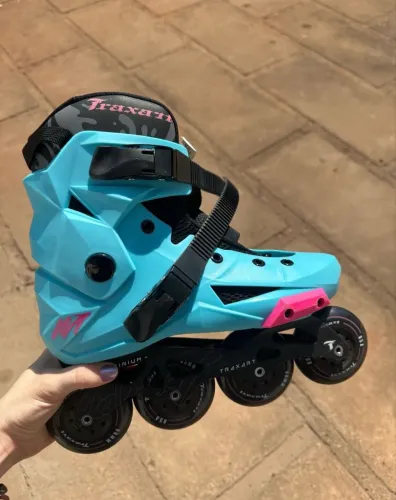 Patins Semiprofissional Traxart Revolt Azul