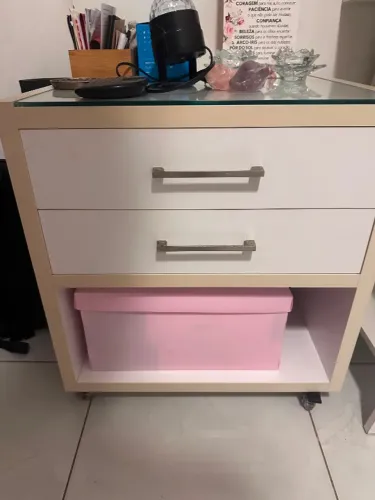 Mesa de cabeceira