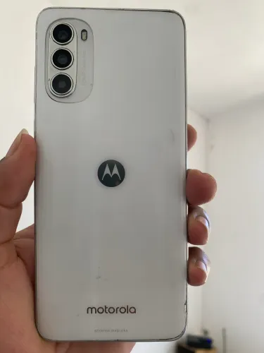 Vendo moto G52 com 128 gb de memória