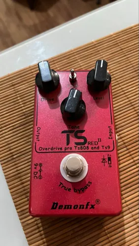 Pedal de Efeito Demonfx TSRed Il Overdrive