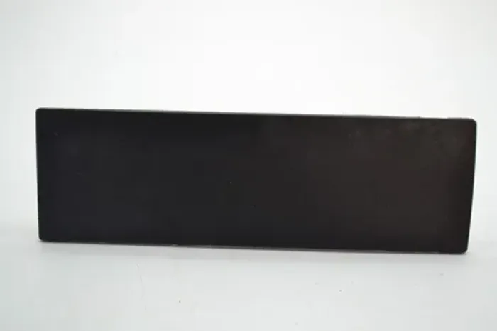 Tampa Falsa Radio Painel Fiat Strada 2011 Original
