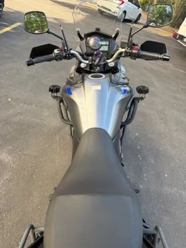 Moto Suzuki  V-trom 650 adventure 