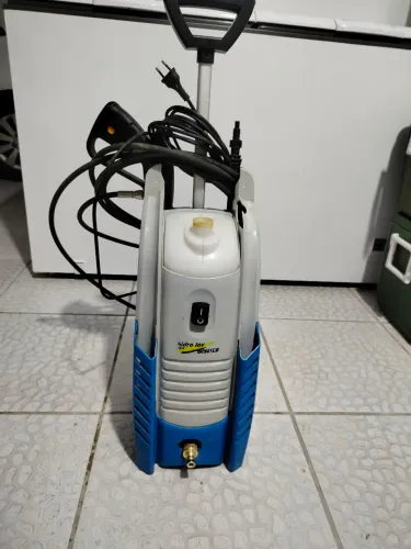 Lavadora de alta pressão Schulz 2000W 220V