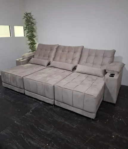 Sofá Retrátil e Reclinável 2.90cm com porta copos