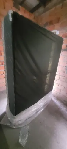 Vendo Cama Box Semi nova usada dois meses