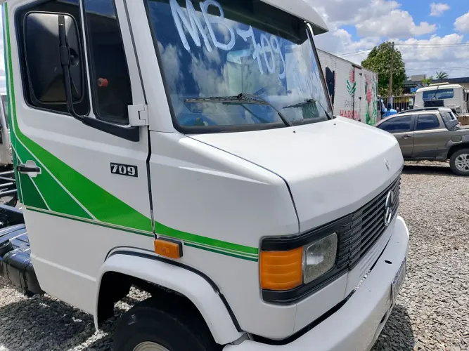 MB 709 