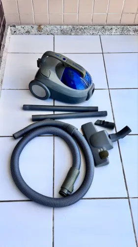 Aspirador de Pó Eletrolux Lite 1400W 127V - Usado, Funcionando