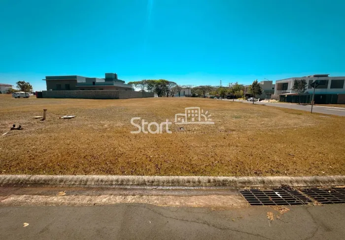 Terreno de Esquina 358m² em Condomínio Fechado Jaguariúna/SP