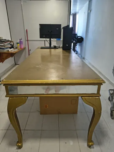 Mesa de madeira - Não aceito pagamento pela OLX