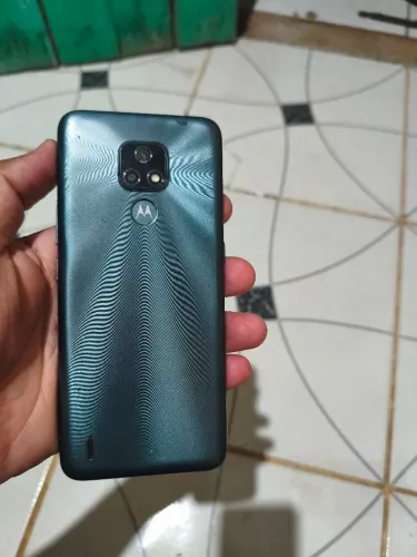MOTO E7 64GB