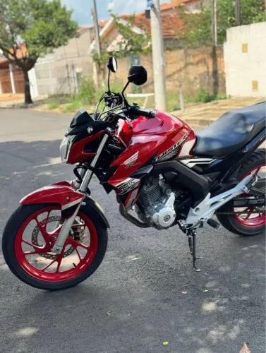 Vendo CB twister 250 2021 parcelada
