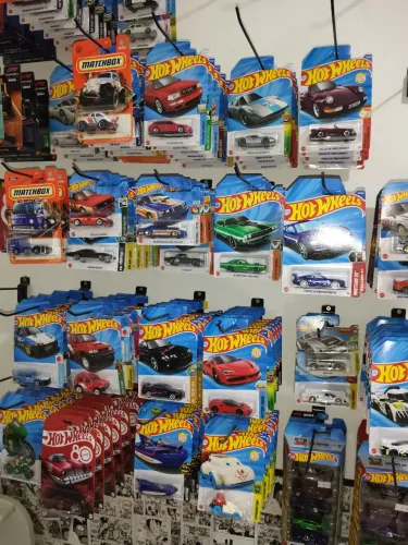 Lote de 5 Miniaturas Hot Wheels 