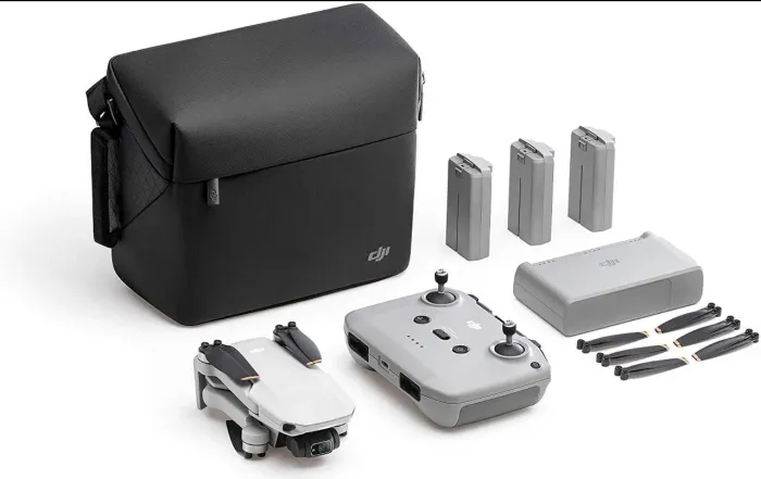 Drone DJI Mini 2 Fly More Combo com Bolsa Original e Acessórios