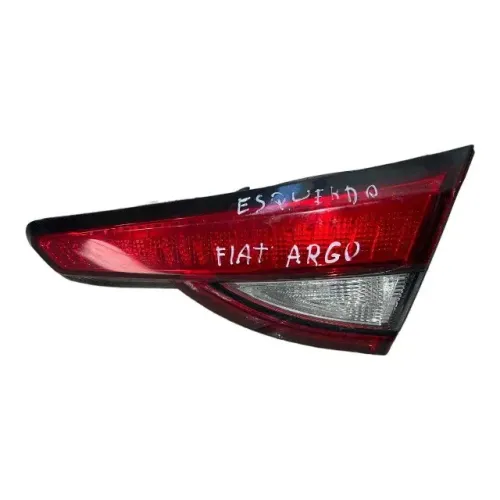 LANTERNA TAMPA TRASEIRA L/D FIAT ARGO 2017/20