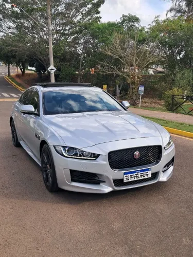 Jaguar XE 2.0 Turboch. R-sport 240/250cv Aut. 2018