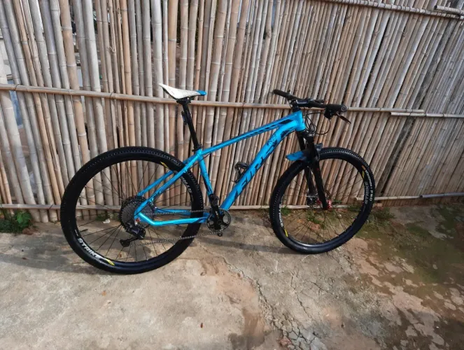 Bike 29 quadro 17 first lunix