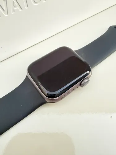 APPLE WATCH SERIES 4